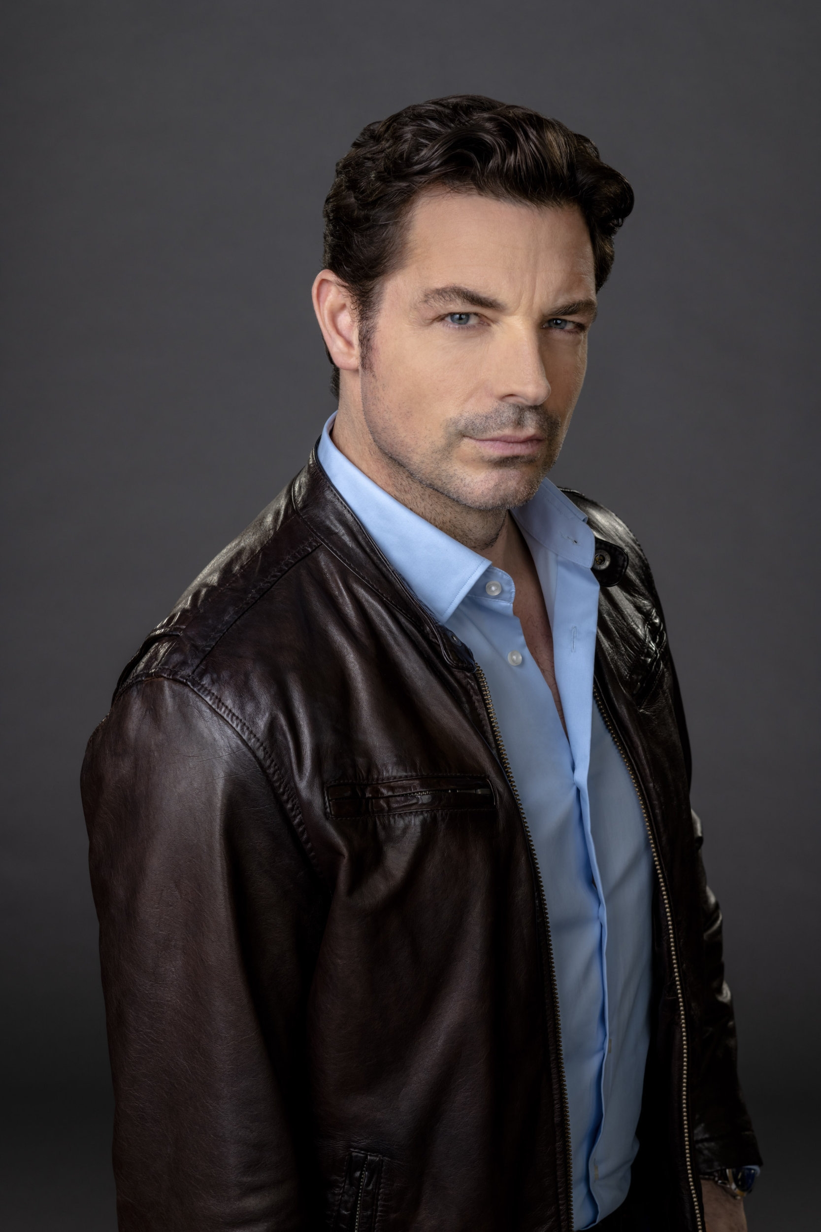 crossword mysteries cast