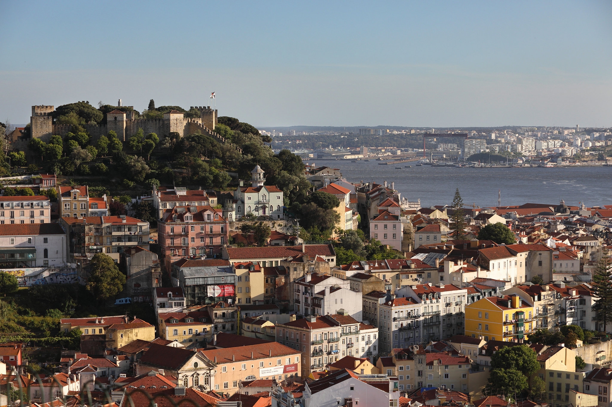 Lisbon Is Thriving But At What Price For Those Who Live There The New York Times
